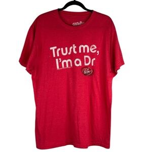 Tee Luv Red Dr. Pepper "Trust Me, I'm a Dr" Short Sleeve T-Shirt Size Large